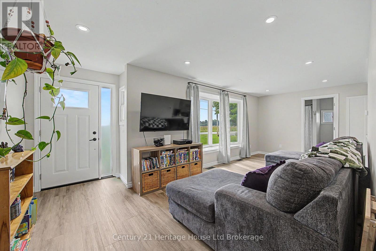 185559 CORNELL ROAD - Image 8