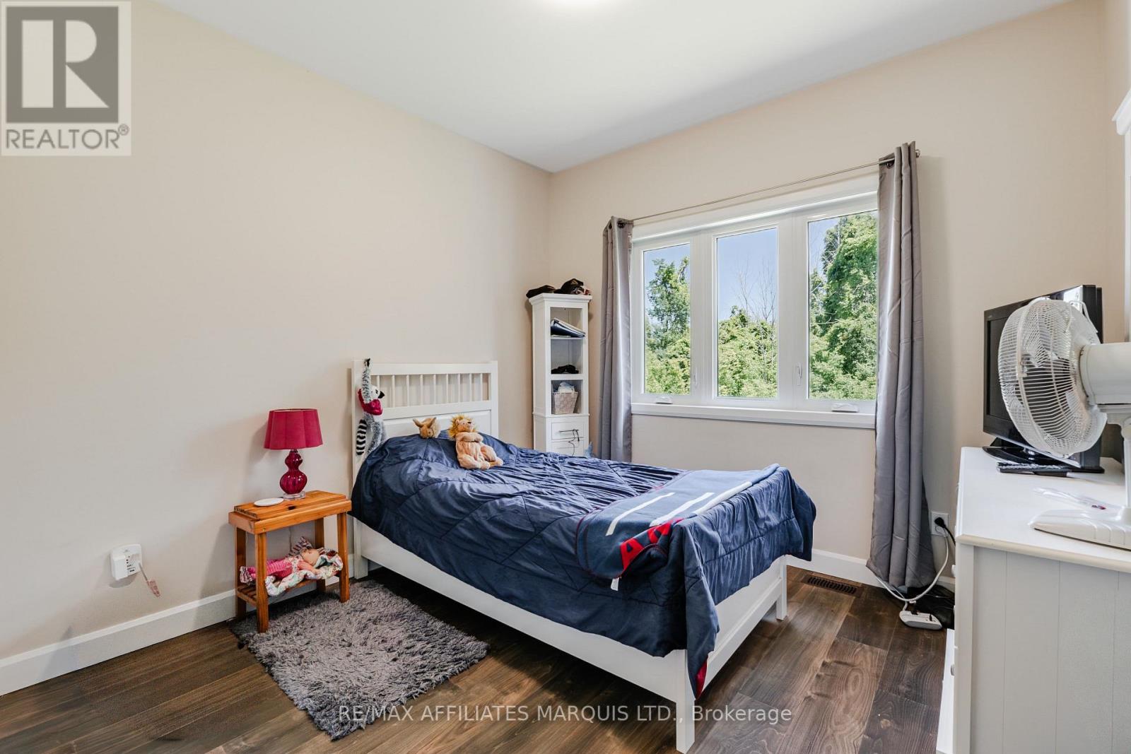 2389 WATSON CRESCENT - 19