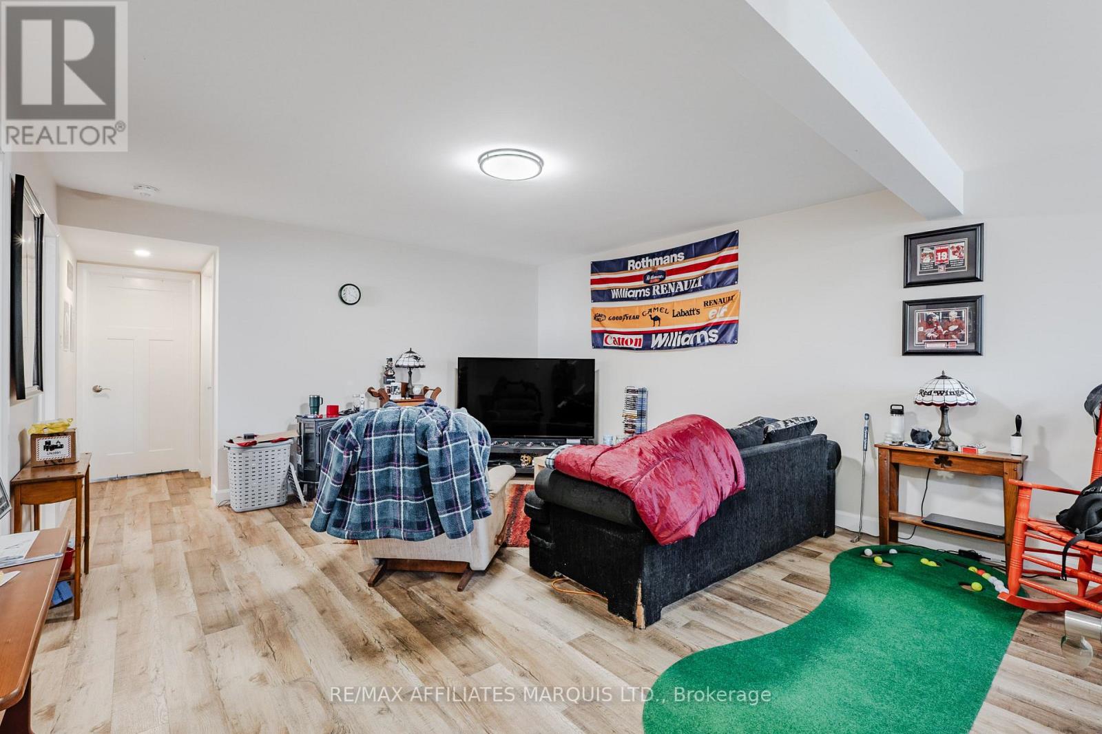 2389 WATSON CRESCENT - 25