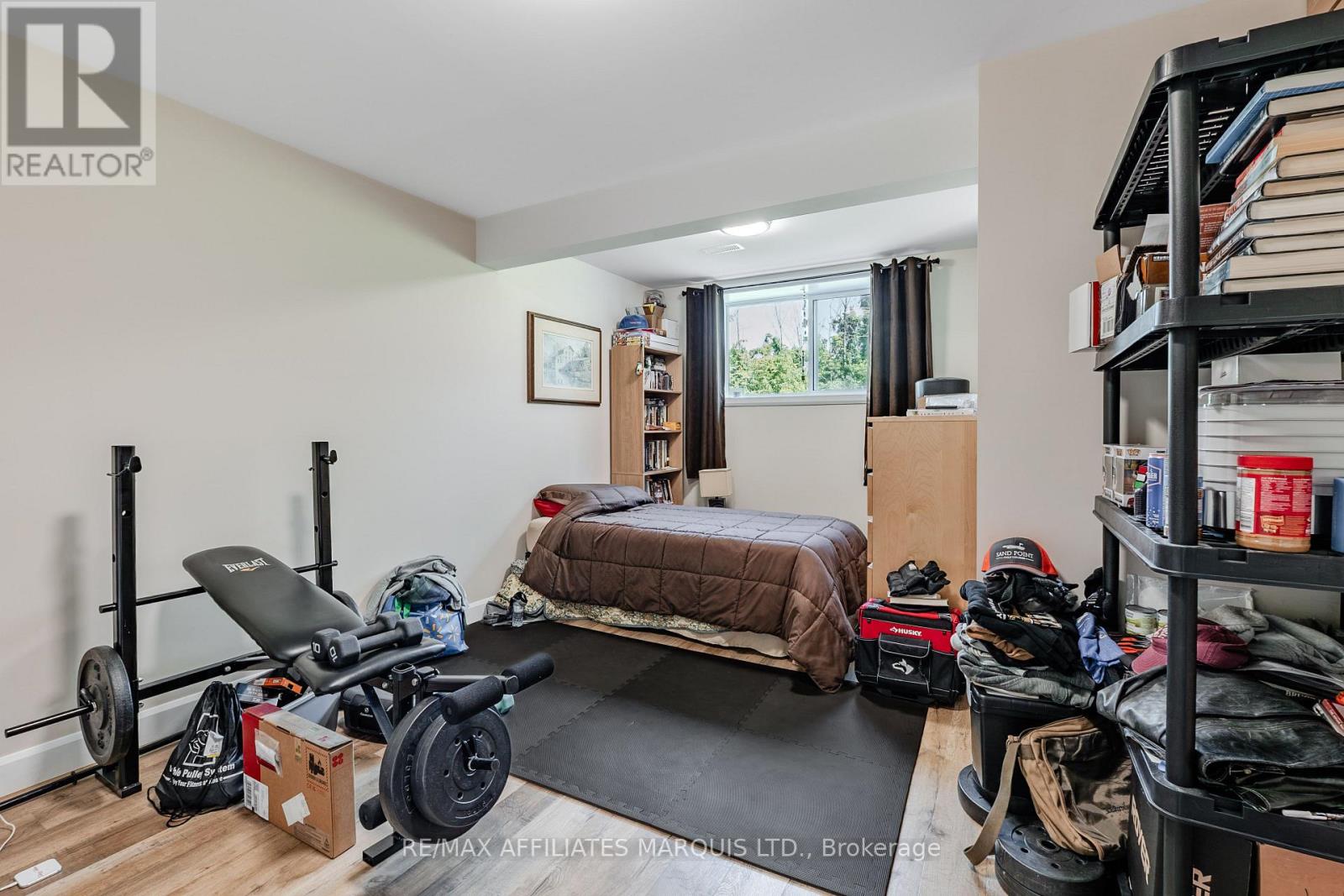 2389 WATSON CRESCENT - 26
