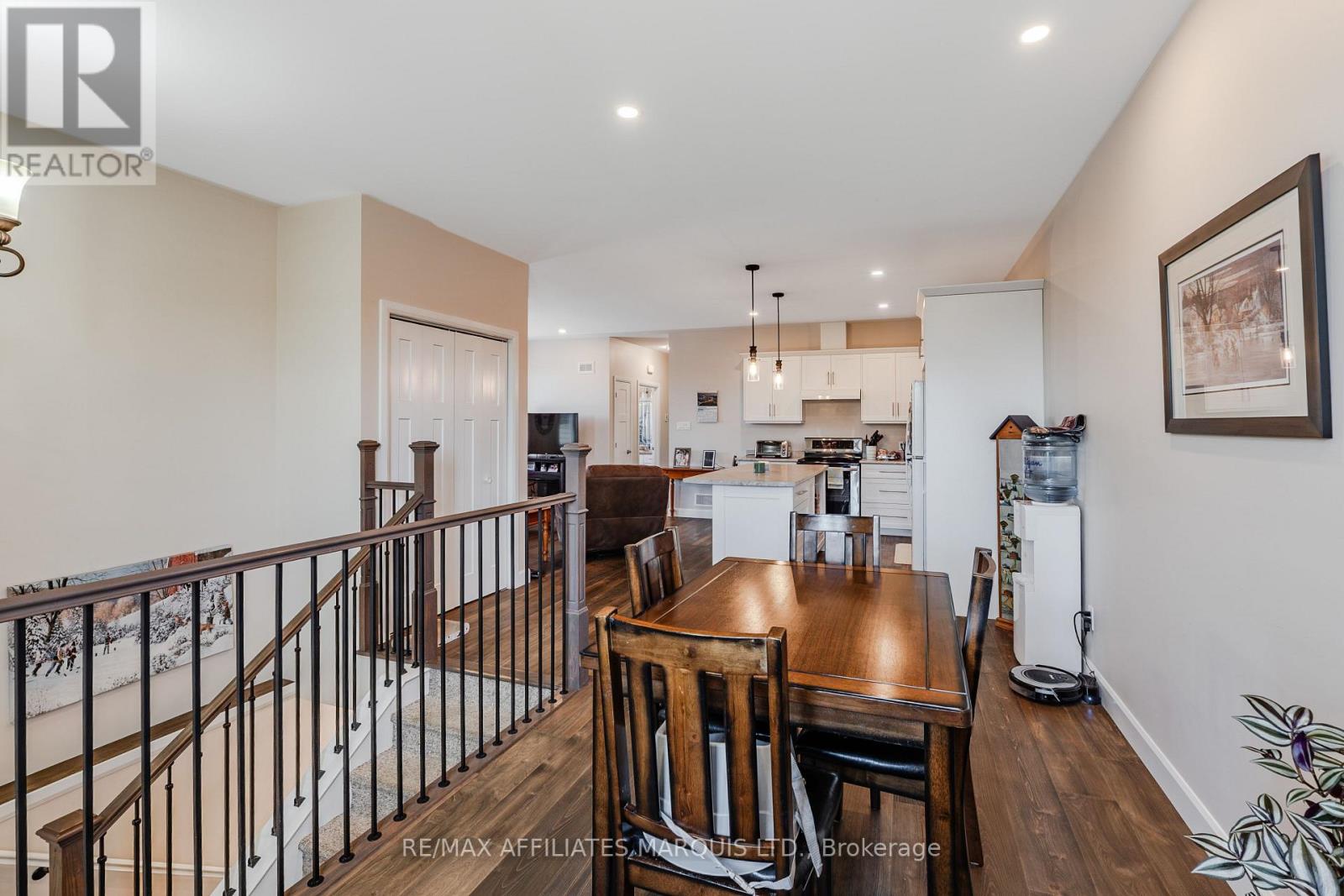 2389 WATSON CRESCENT - Image 9