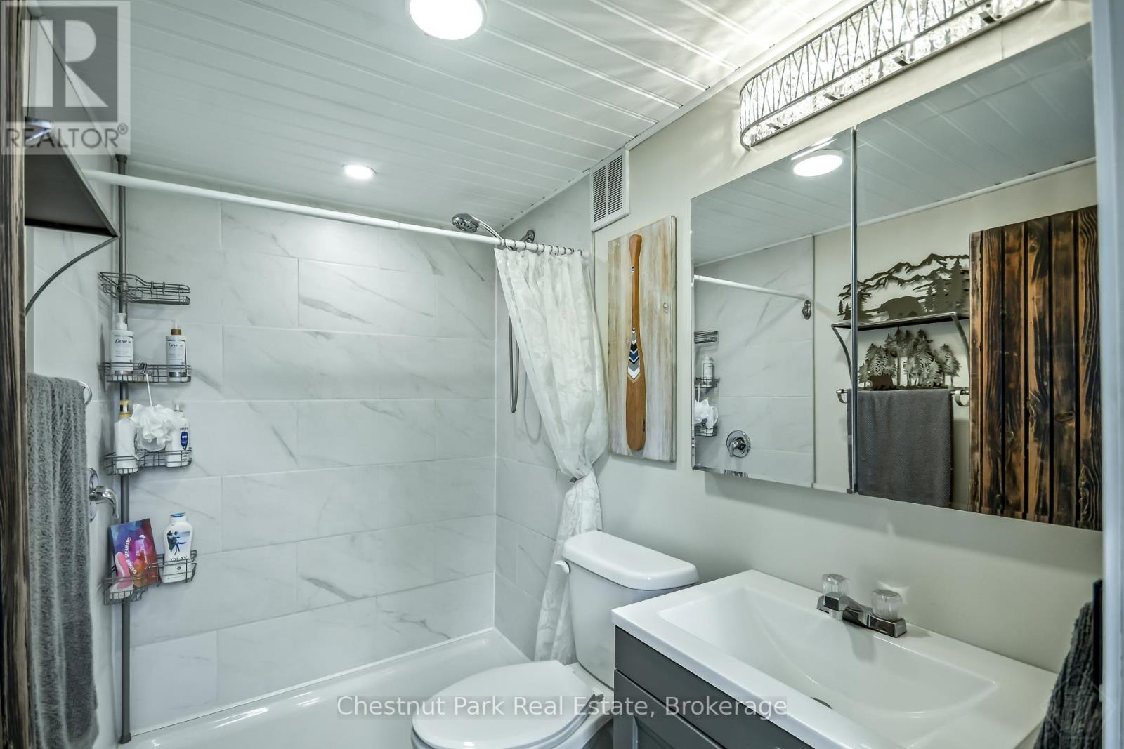 336 RAIN LAKE ROAD - Image 17