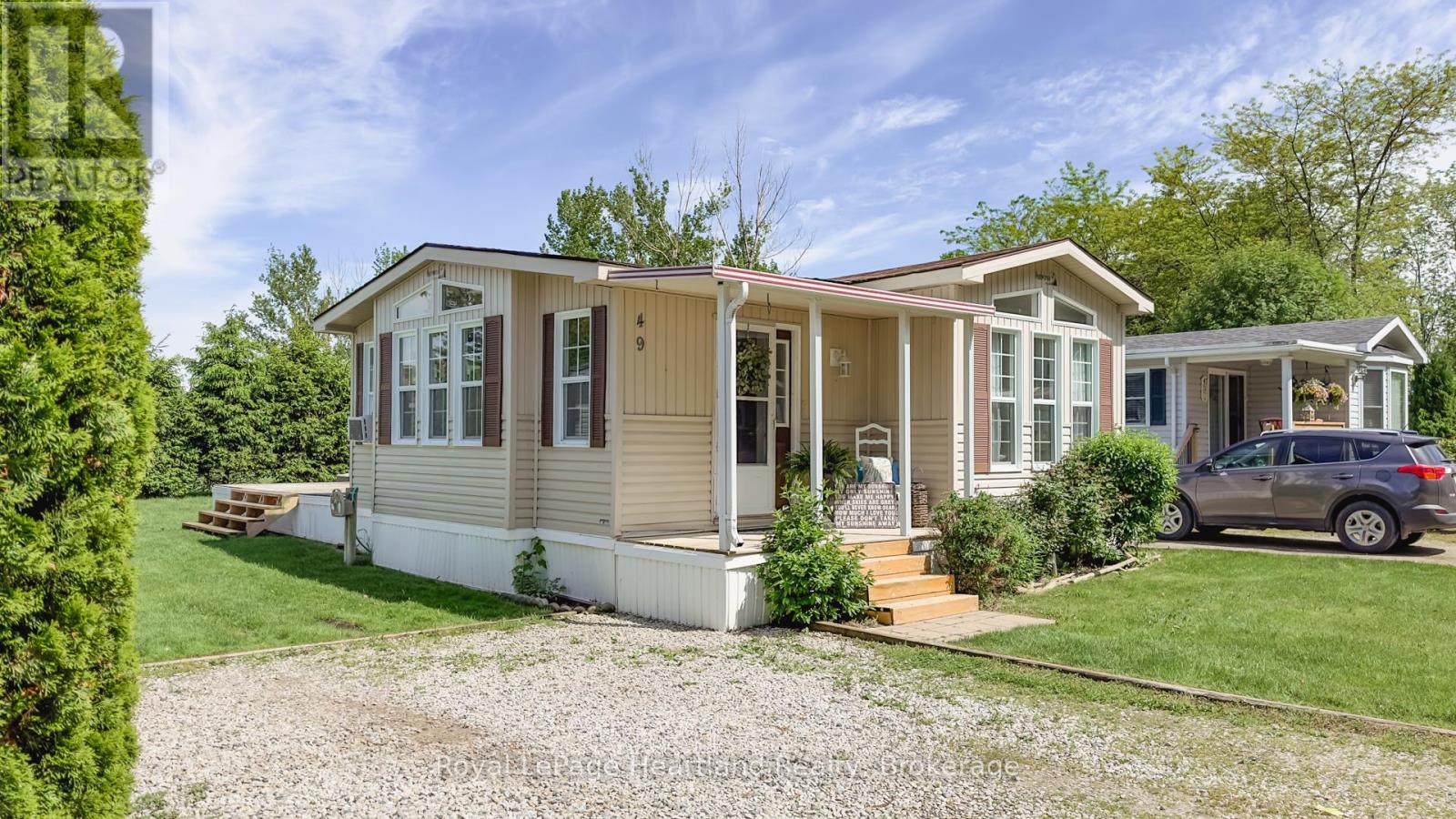 #49 77307 BLUEWATER HIGHWAY - 46