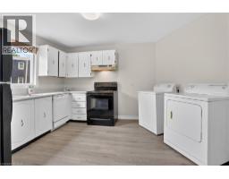 Foyer - 60 Elmsdale Drive Unit# 66, Kitchener, ON N2E2G4 Photo 11