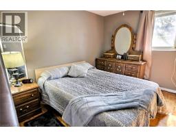 541 Parkview Crescent, Cambridge, ON N3H4Z9 Photo 13