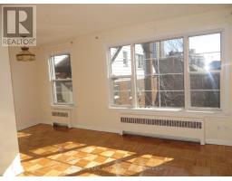 12 - 2675 Bloor Street W, Toronto, ON M8X1A4 Photo 11