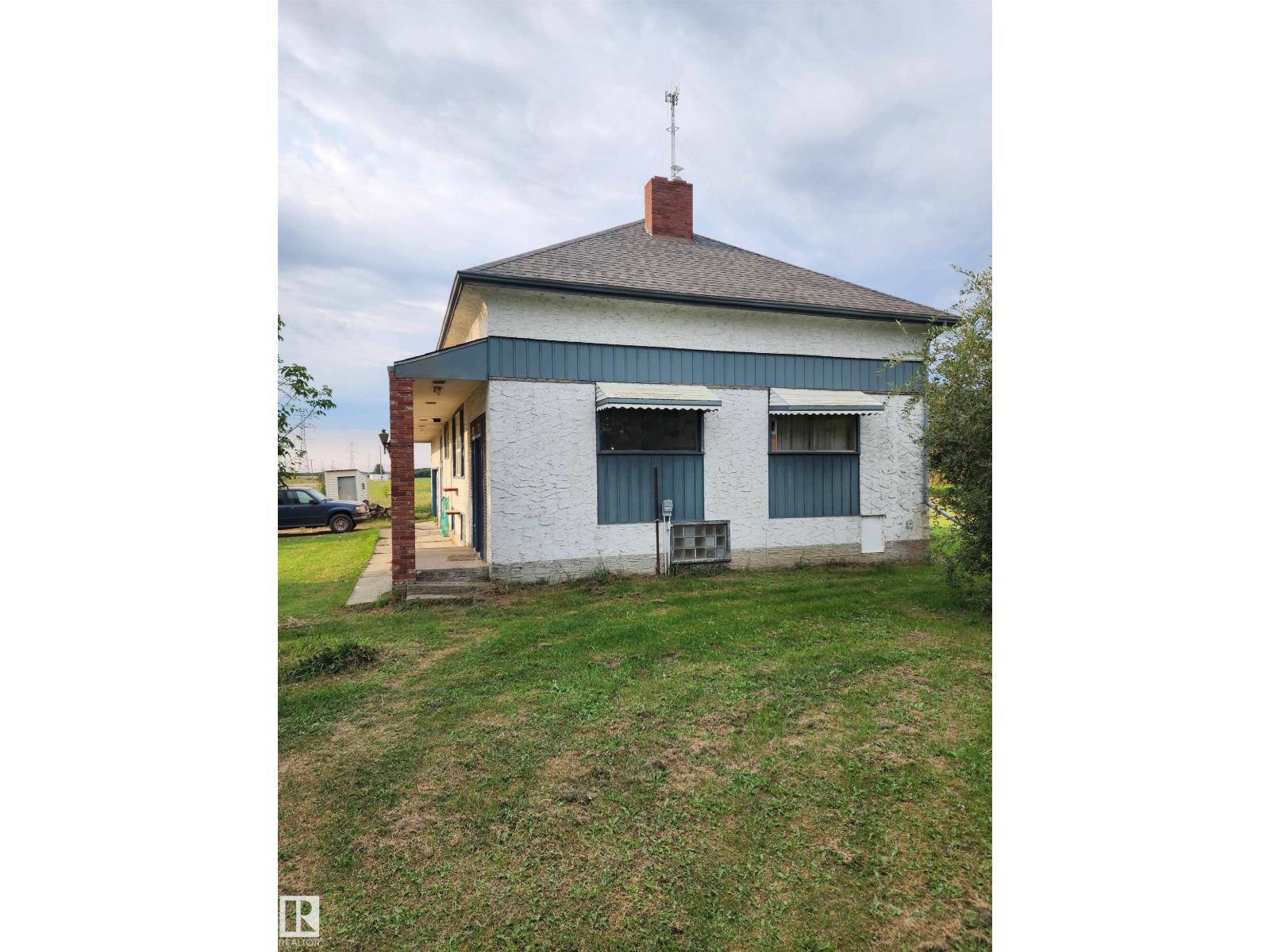 461080 RGE ROAD 250 - 7