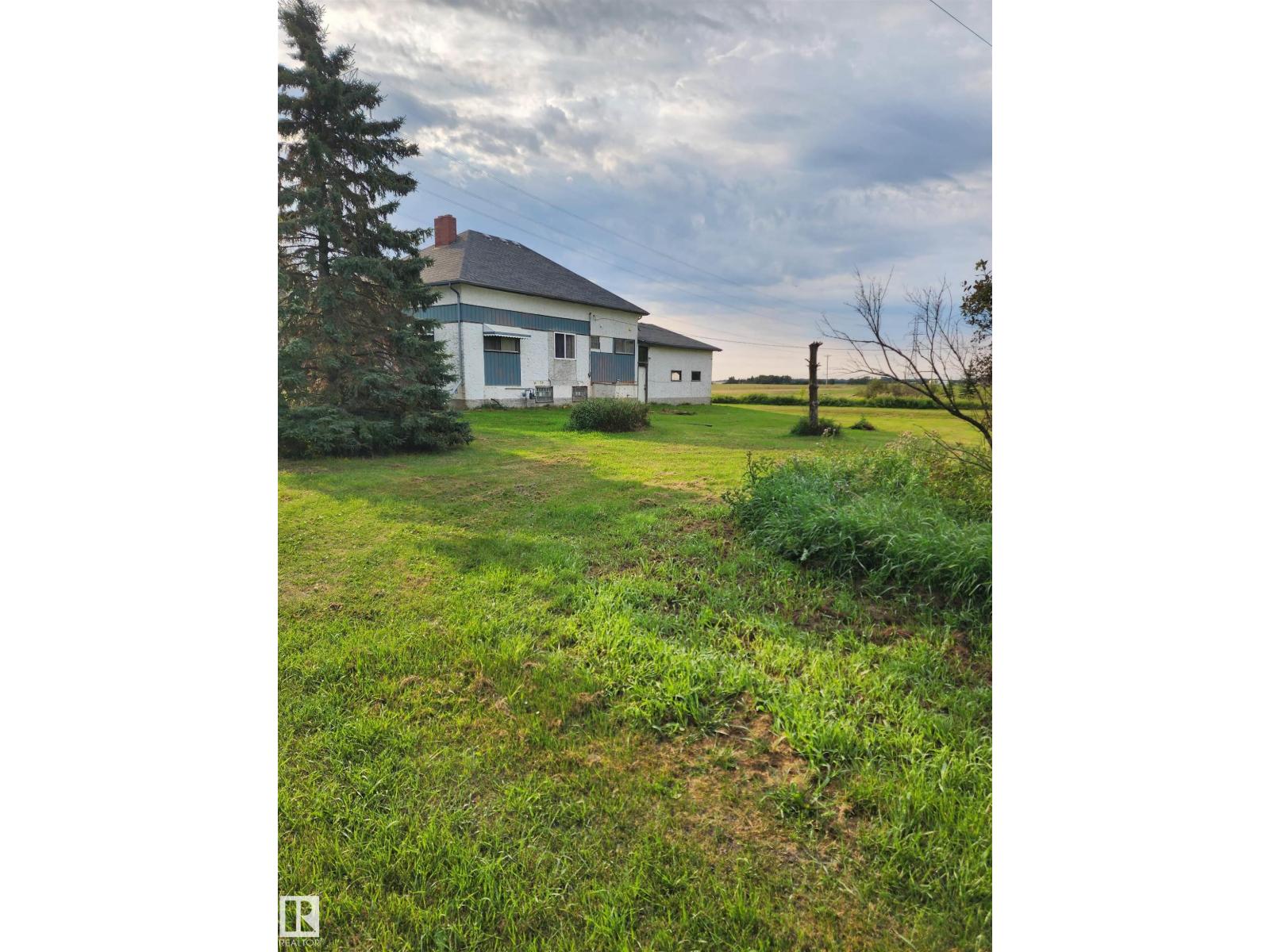 461080 RGE ROAD 250 - 6