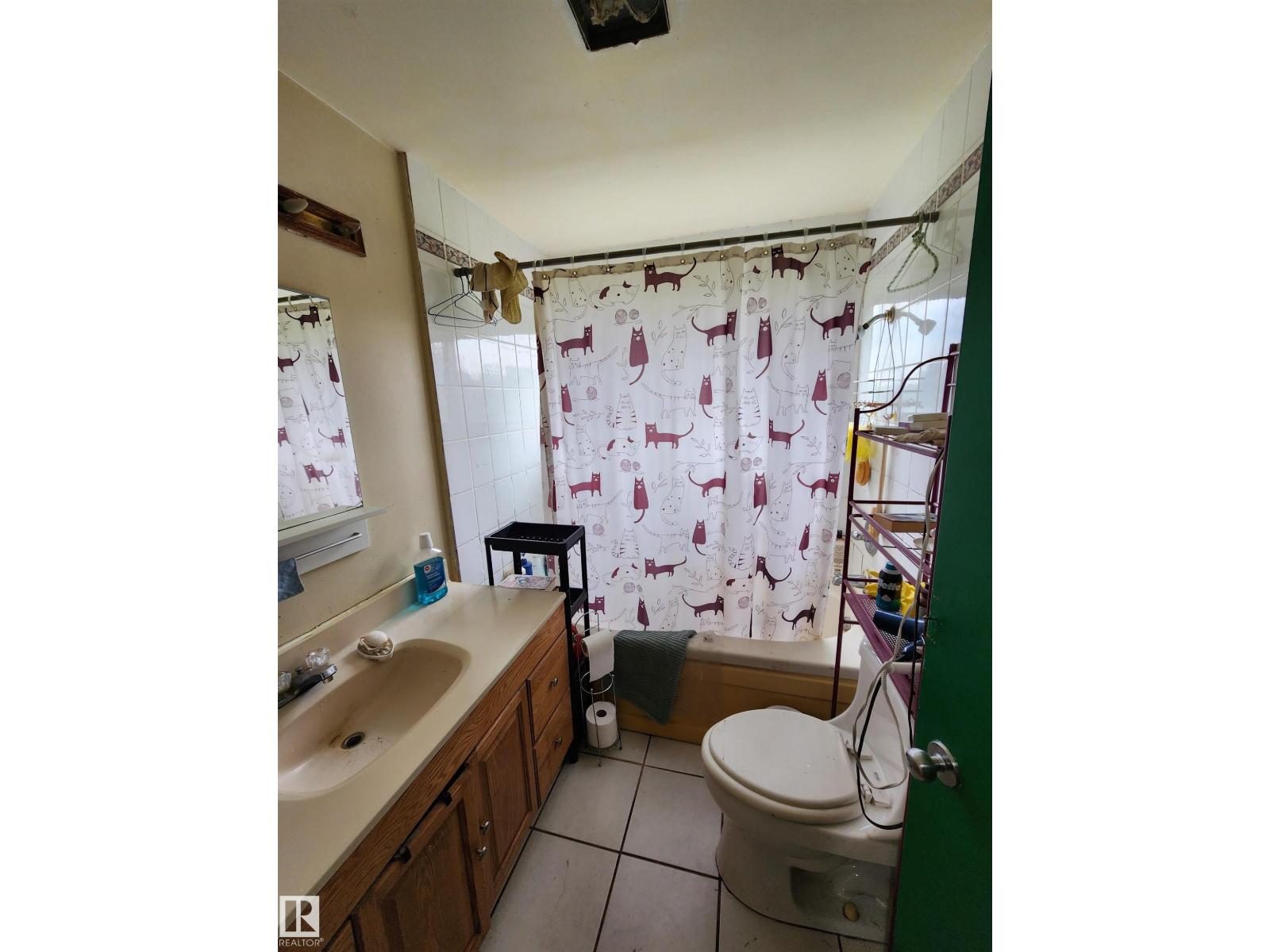 461080 RGE ROAD 250 - 21
