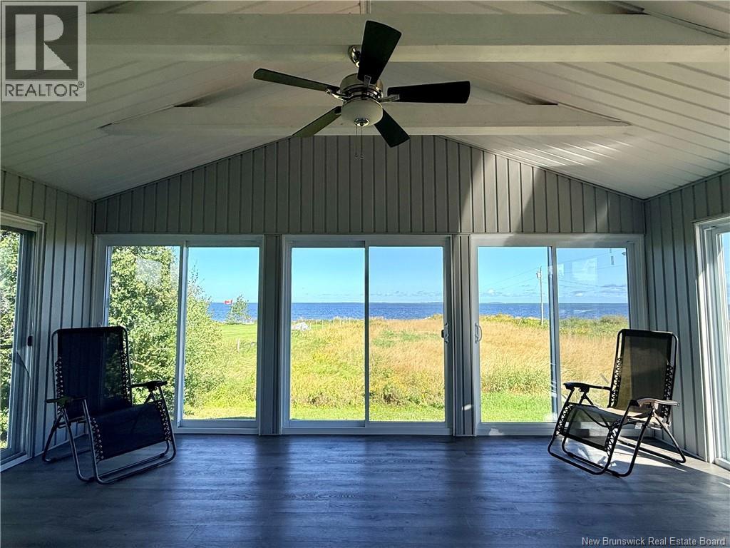 17 North Bayview Road - 25