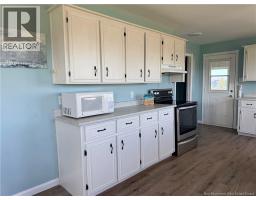 17 North Bayview Road, Baie Sainte Anne, NB E9A1A2 Photo 11