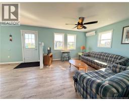 17 North Bayview Road, Baie Sainte Anne, NB E9A1A2 Photo 7