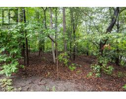 3 - 228 Kingswood Drive, Kitchener, ON N2E2K2 Photo 43