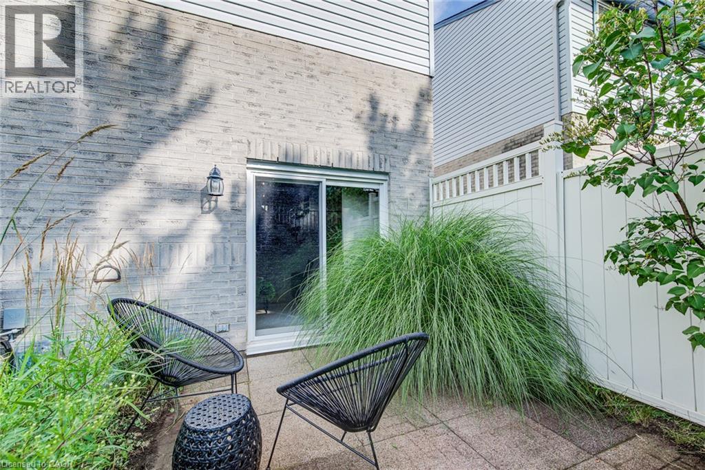 #22 589 BEECHWOOD Drive - Image 30