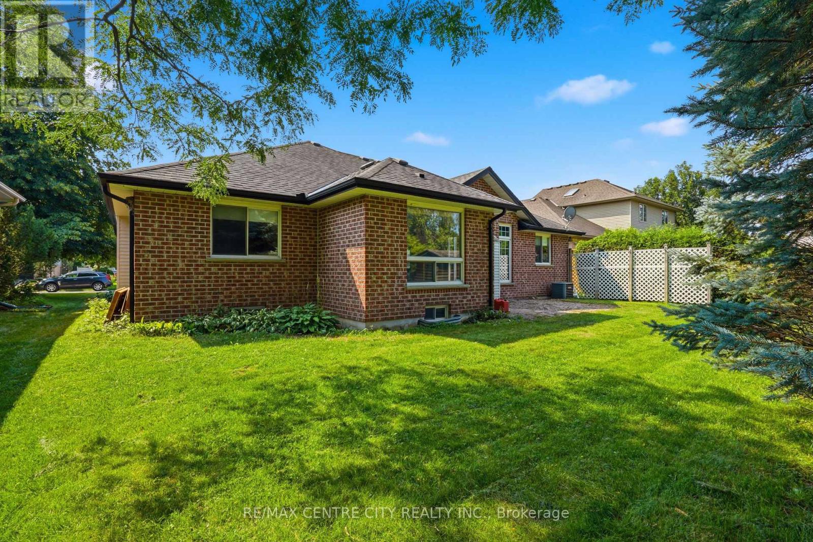 90 MORAINE CRESCENT - Image 46