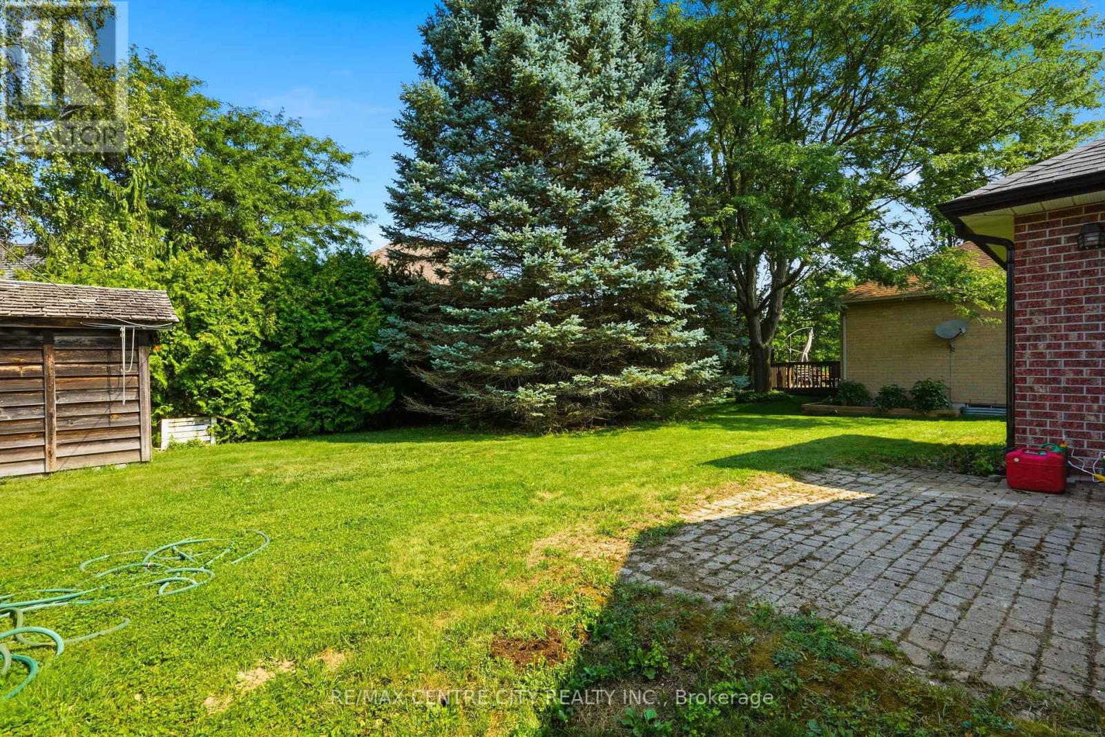 90 MORAINE CRESCENT - 43