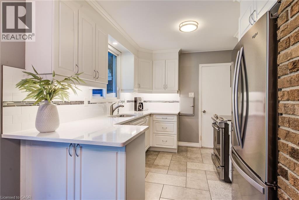 113 MACGREGOR Crescent - 9