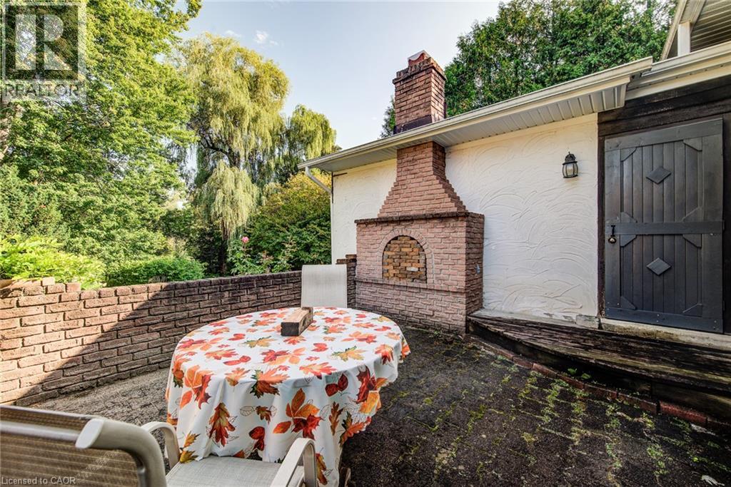 113 MACGREGOR Crescent - 32