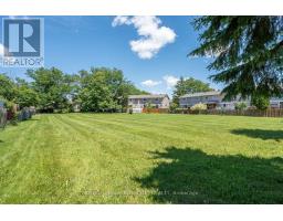 16 Stamford Private, Ottawa, ON K1T3J1 Photo 41