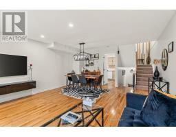 16 Stamford Private, Ottawa, ON K1T3J1 Photo 9