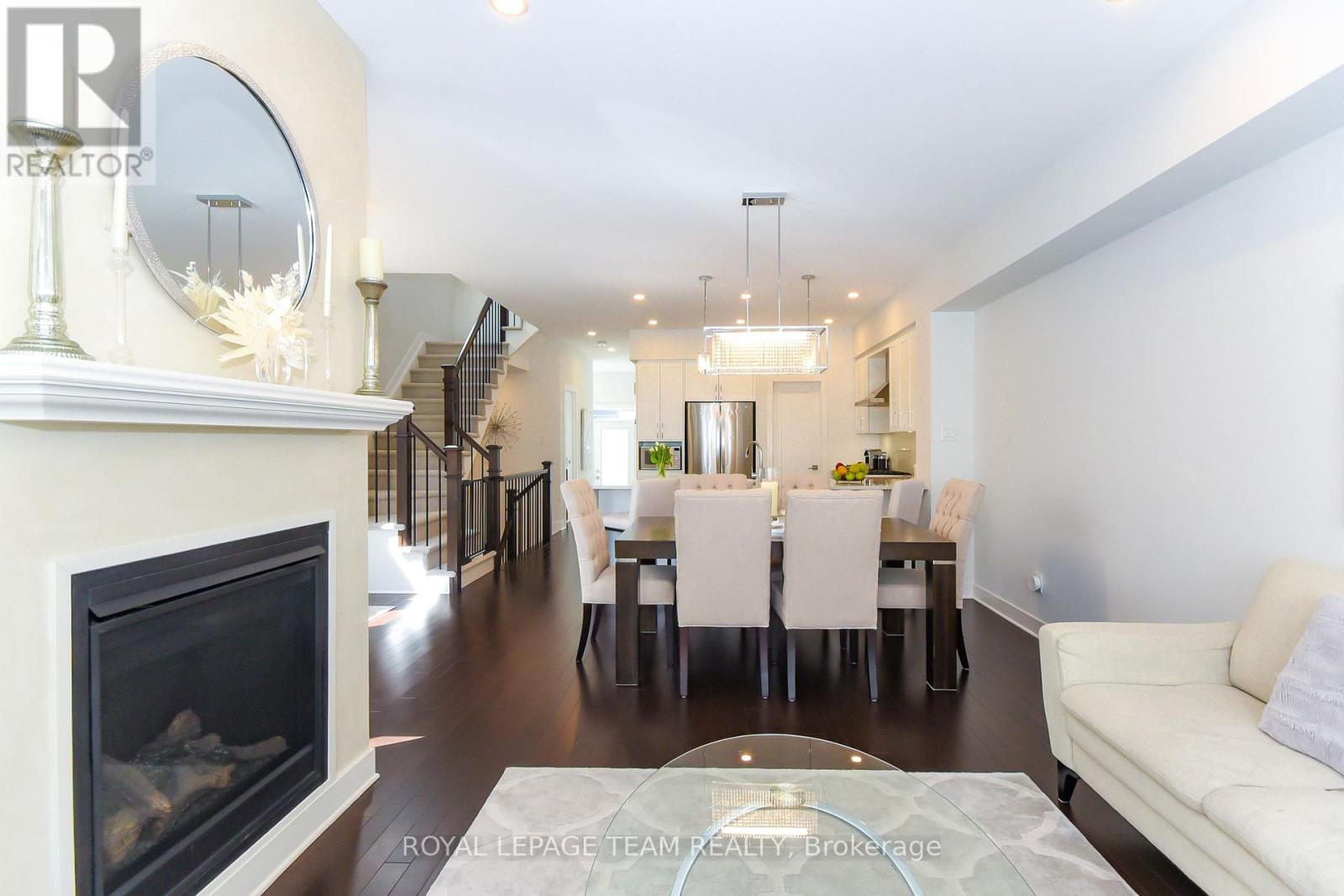 725 CAPRICORN CIRCLE - Image 26