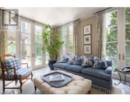 Primary Bedroom - 173 Dunvegan Road, Toronto, ON M5P2P1 Photo 7