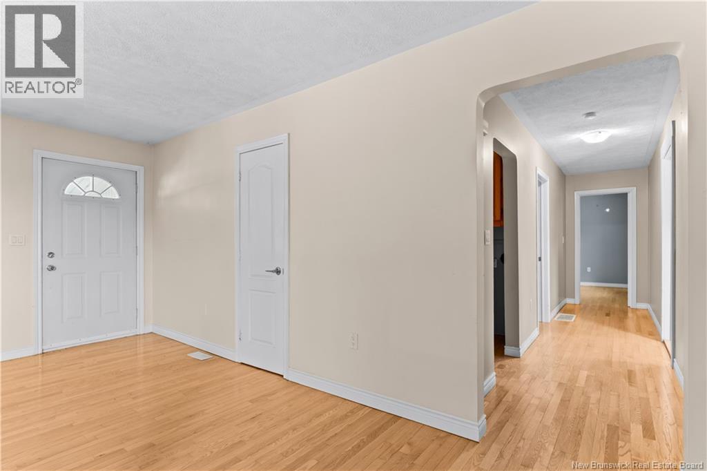 1145 Tweedie Brook - 16