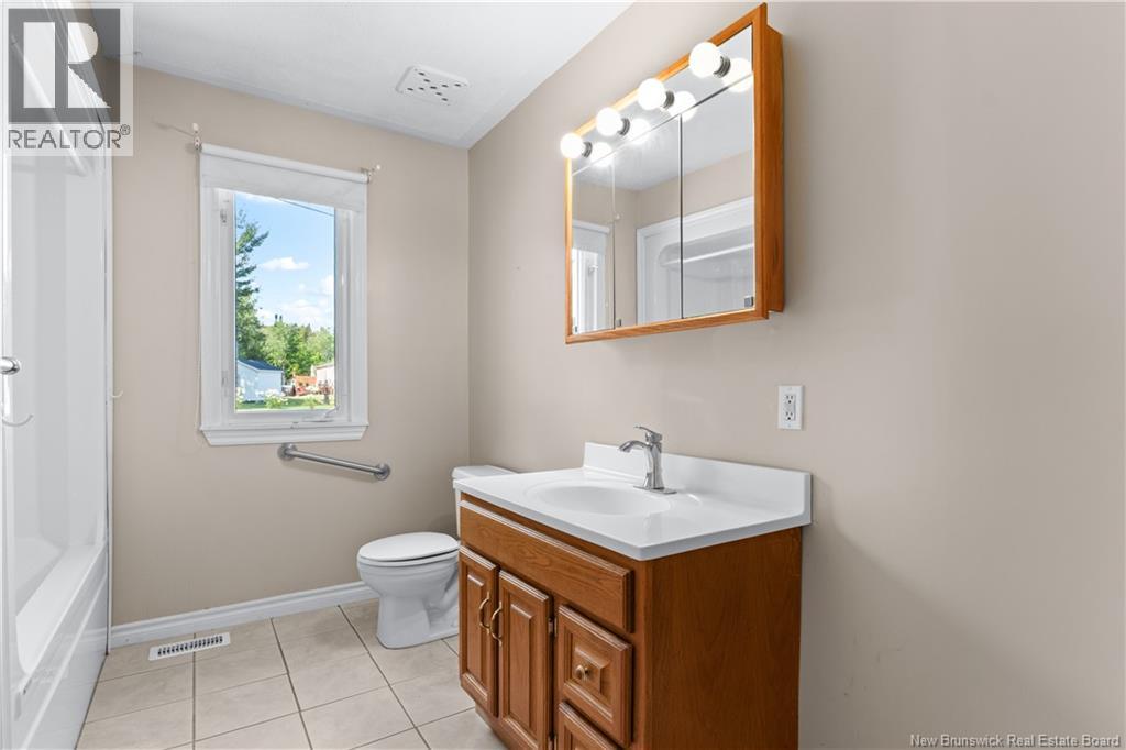 1145 Tweedie Brook - 17