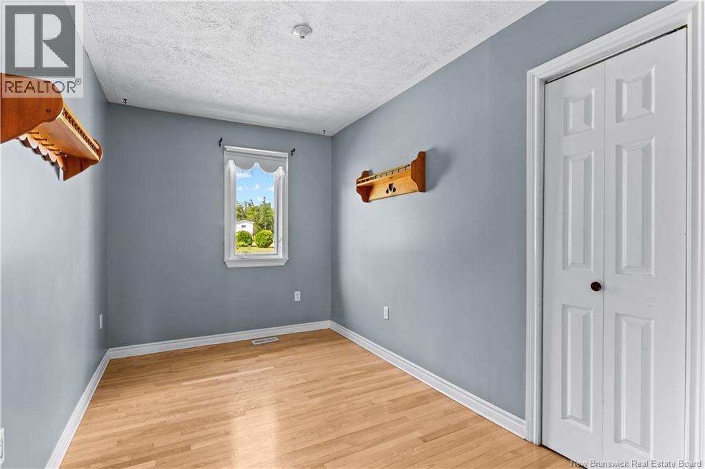 1145 Tweedie Brook - 21
