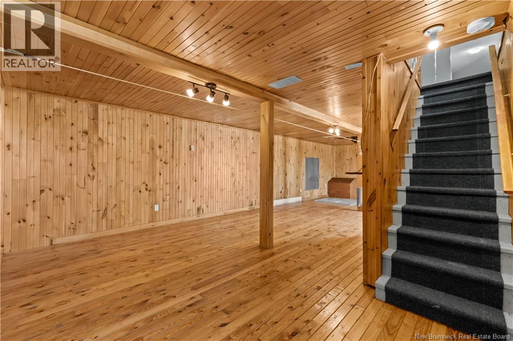 1145 Tweedie Brook - 24