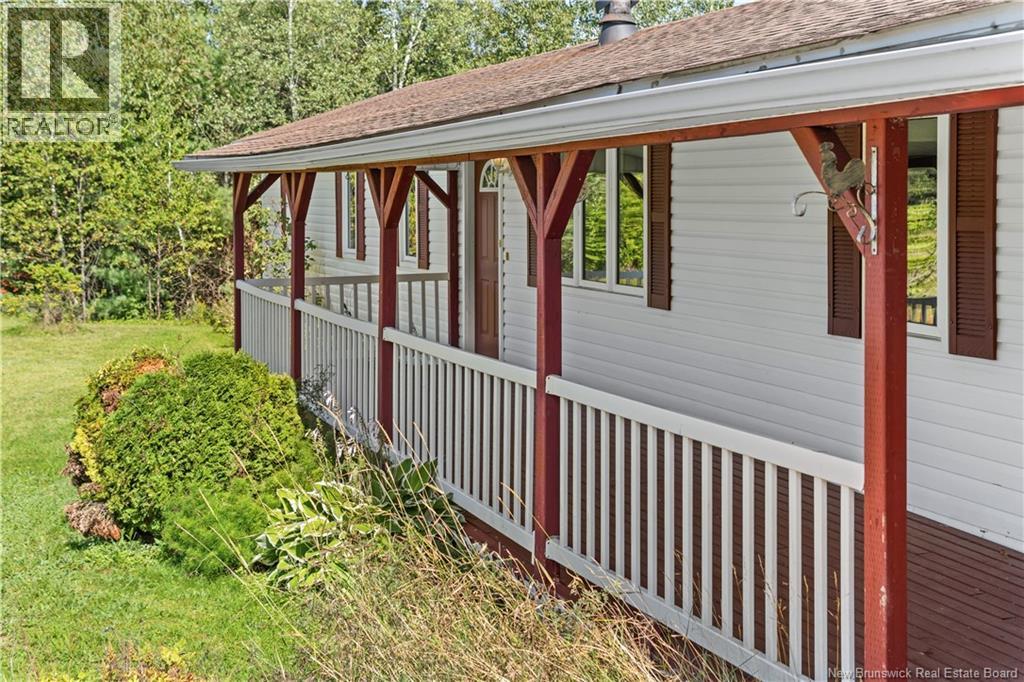 1145 Tweedie Brook - 3