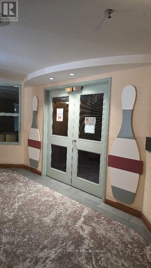 #3131 68 CORPORATE DRIVE - Image 18