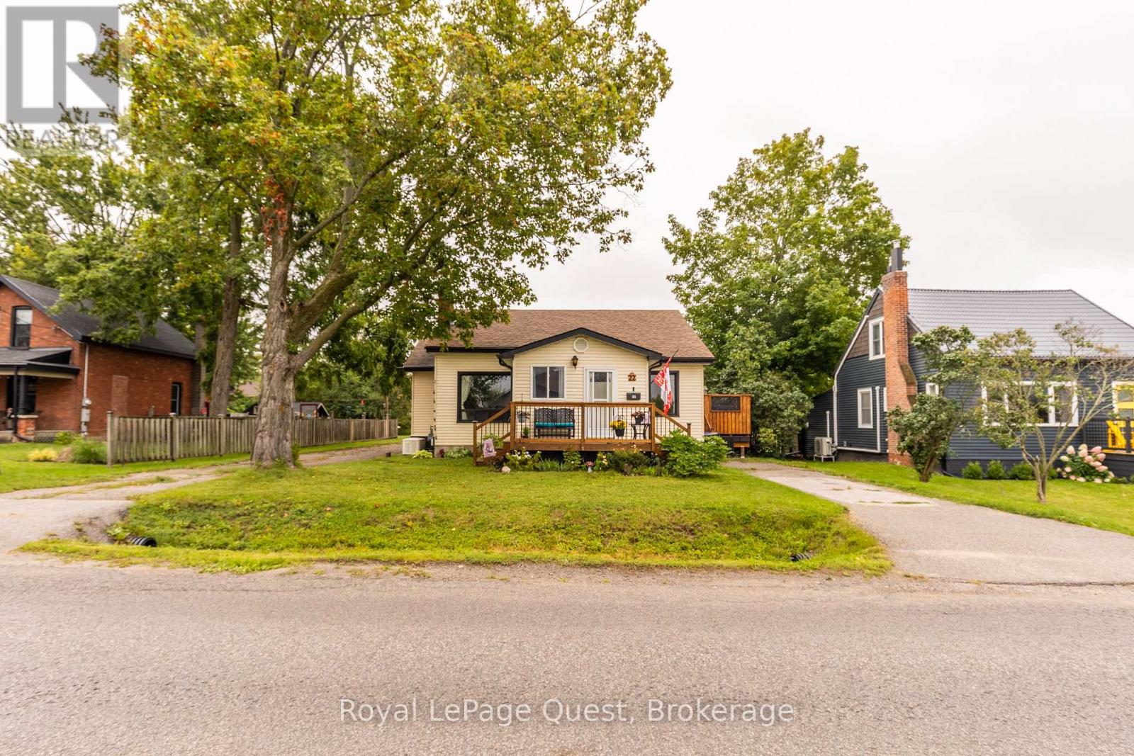 Property for sale at 22 CREIGHTON STREET N