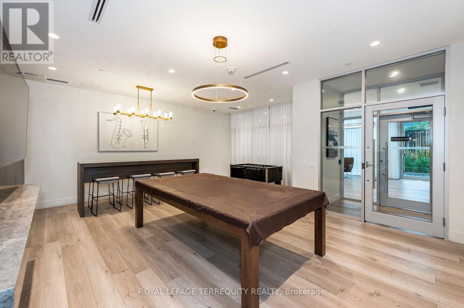 #804 1787 ST CLAIR AVENUE W - 25