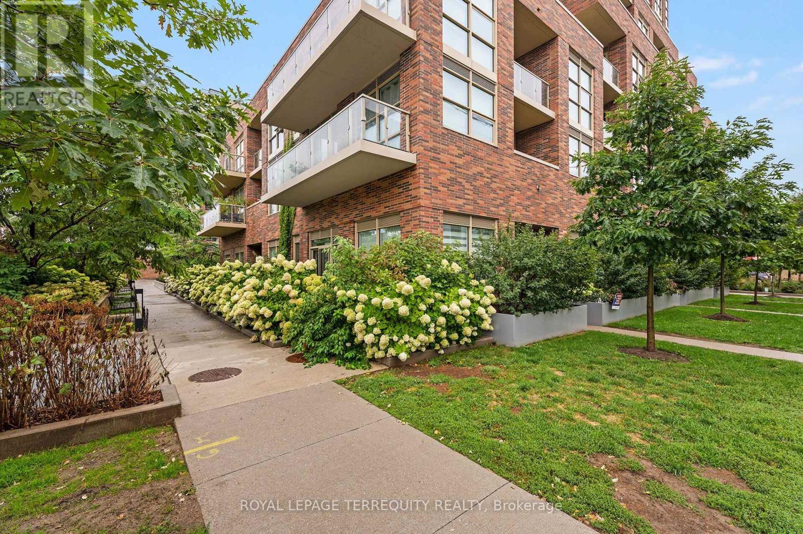 #804 1787 ST CLAIR AVENUE W - Image 36