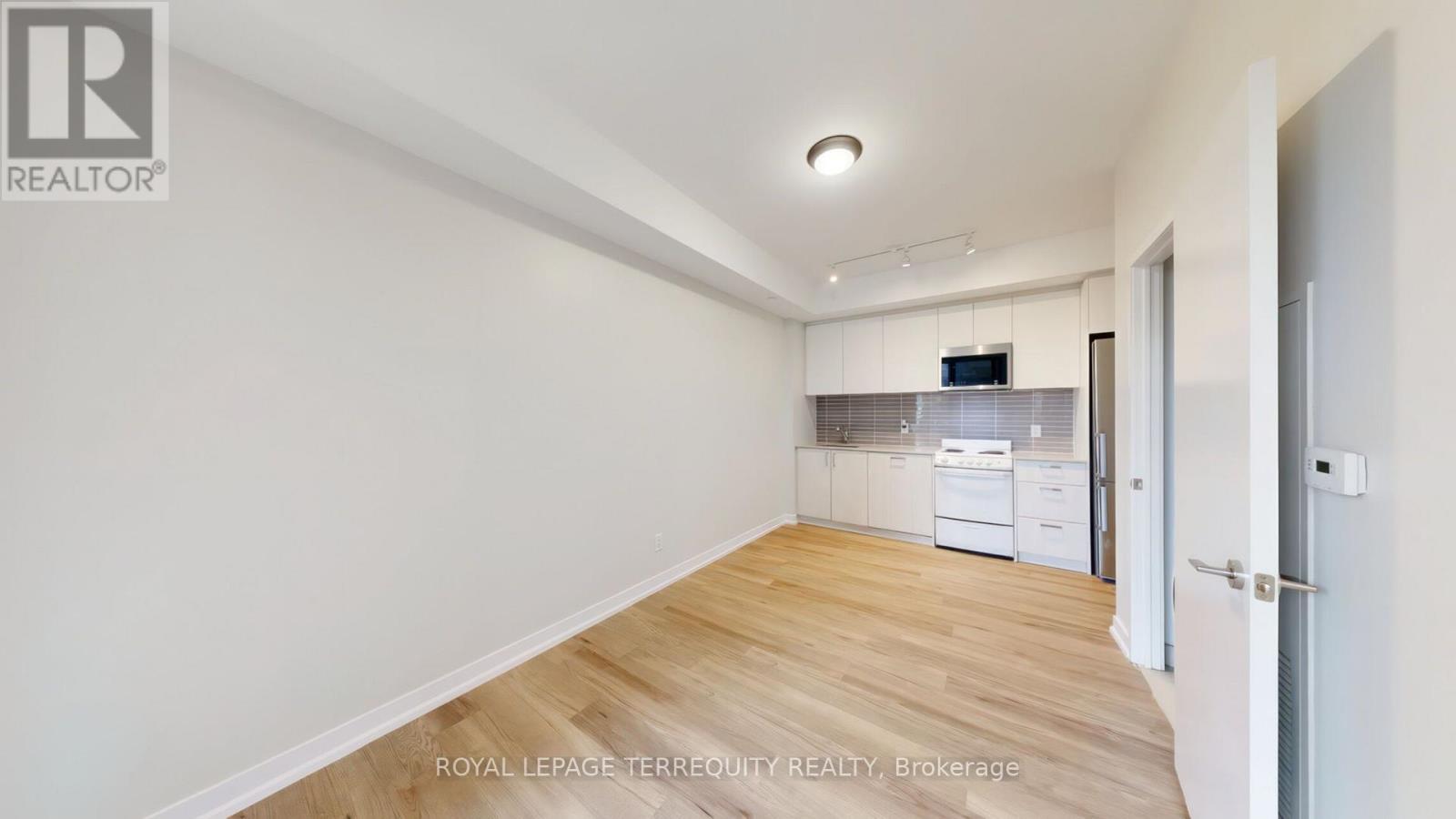 #804 1787 ST CLAIR AVENUE W - Image 7