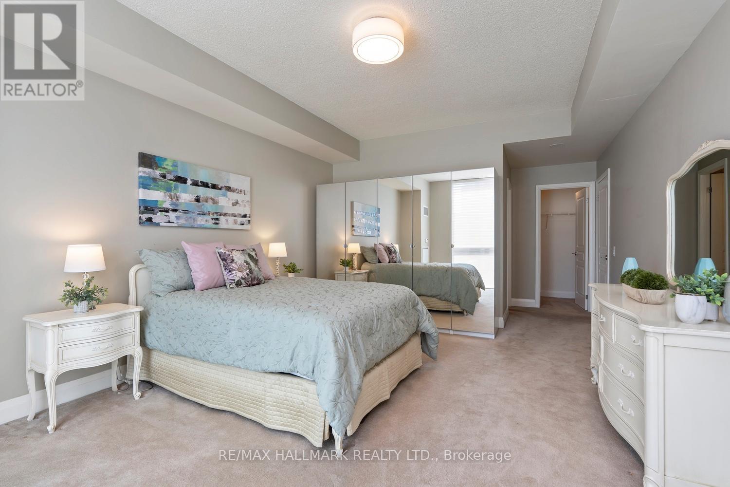 #601 1 HURONTARIO STREET - 17