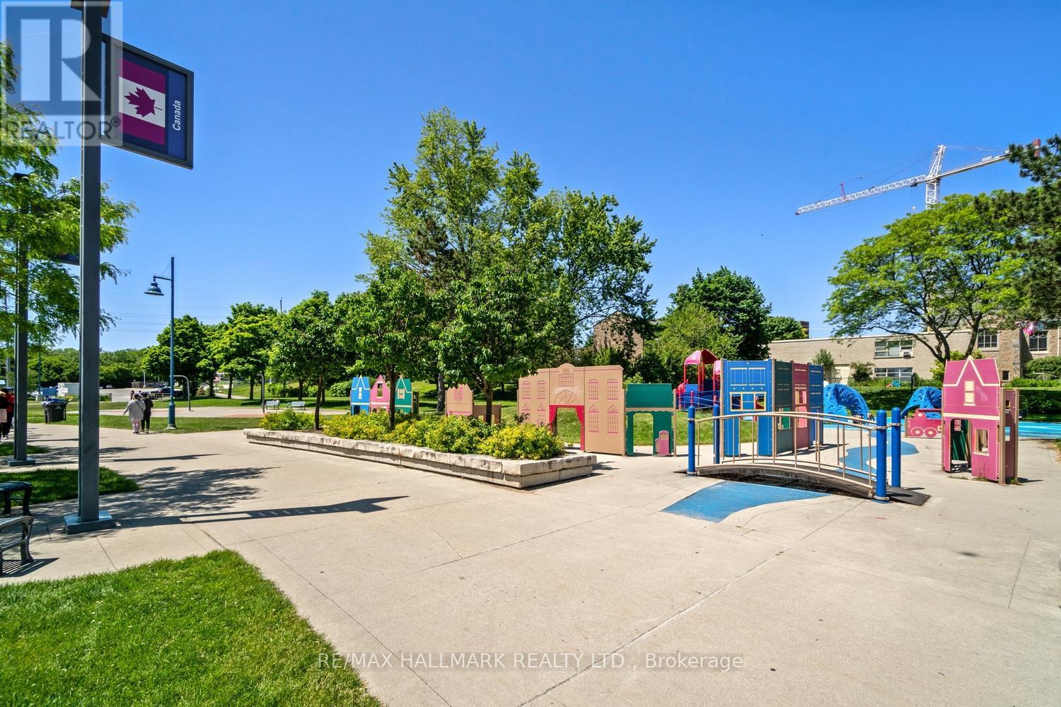 #601 1 HURONTARIO STREET - 32