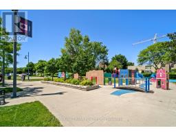 601 - 1 Hurontario Street, Mississauga, ON L5G0A3 Photo 32