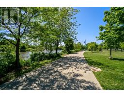 601 - 1 Hurontario Street, Mississauga, ON L5G0A3 Photo 36