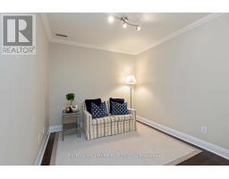 601 - 1 Hurontario Street, Mississauga, ON L5G0A3 Photo 8