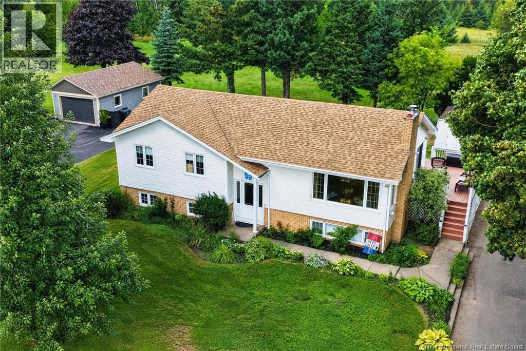 136 Du Couvent Road, Bouctouche, New Brunswick, E4S3C1, Bouctouche, New Brunswick — photo 2 of 5