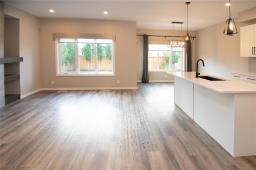 28 Trapper Lane, Winnipeg, MB R3X0P8 Photo 10