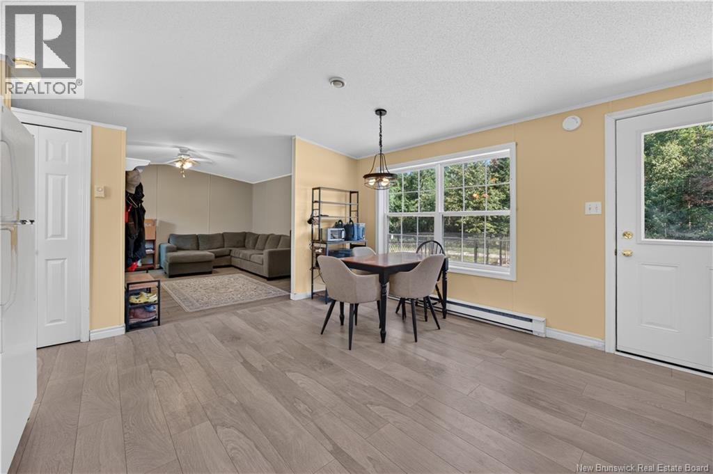 418 Parker Road - 12