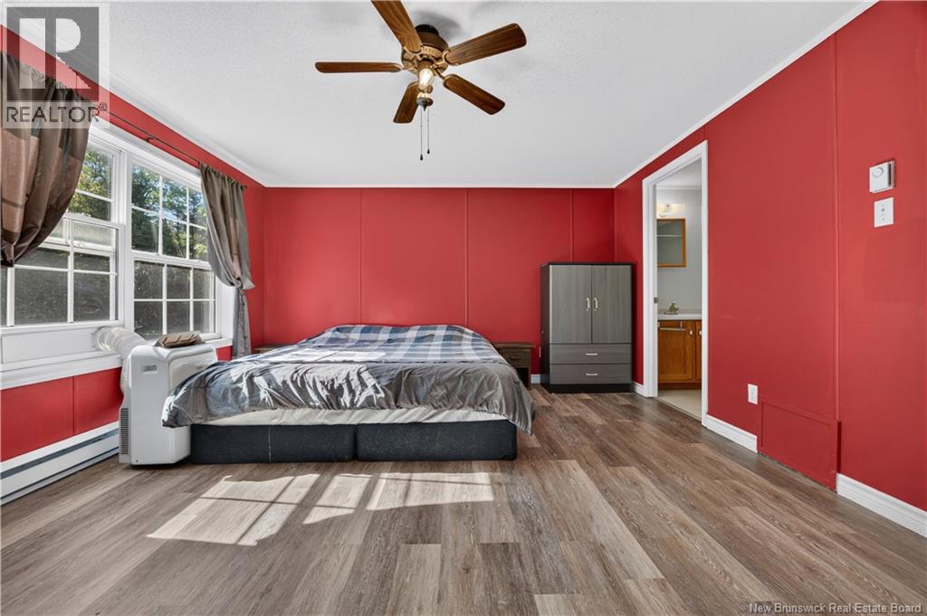 418 Parker Road - Image 24