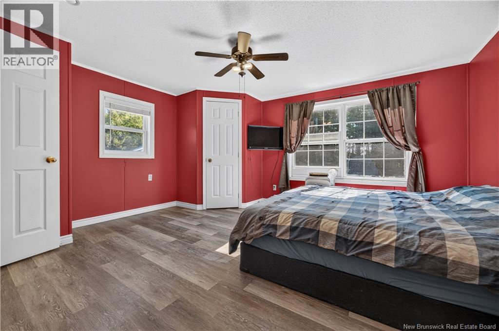 418 Parker Road - Image 25