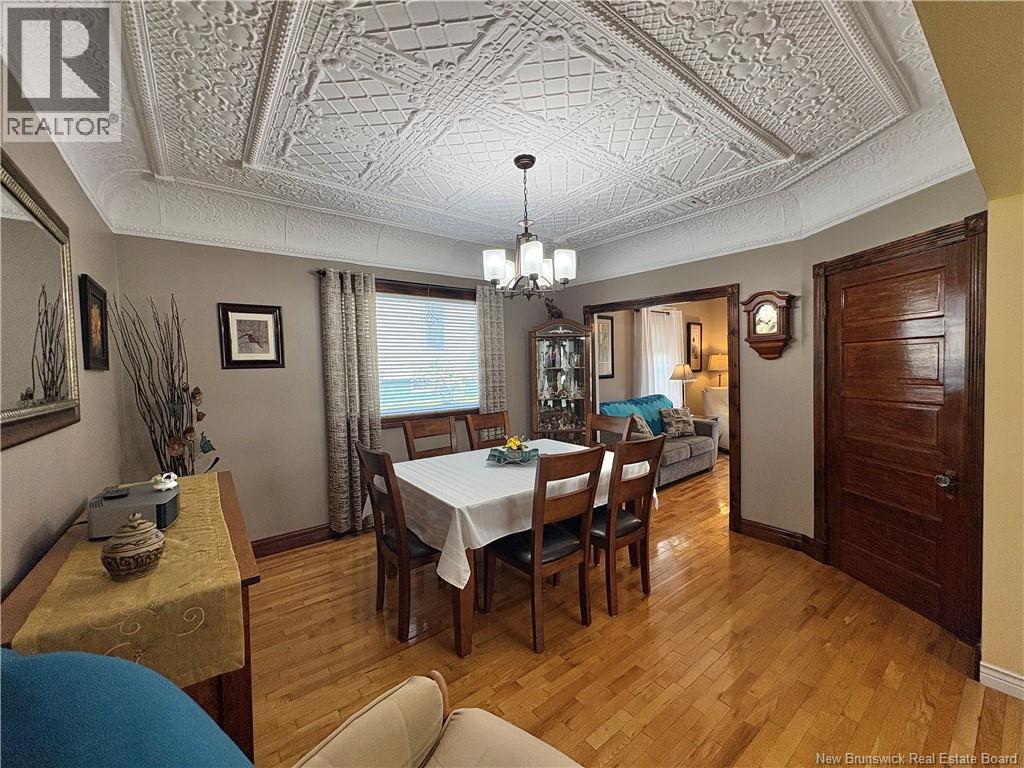 25 Hillcrest Avenue - 11