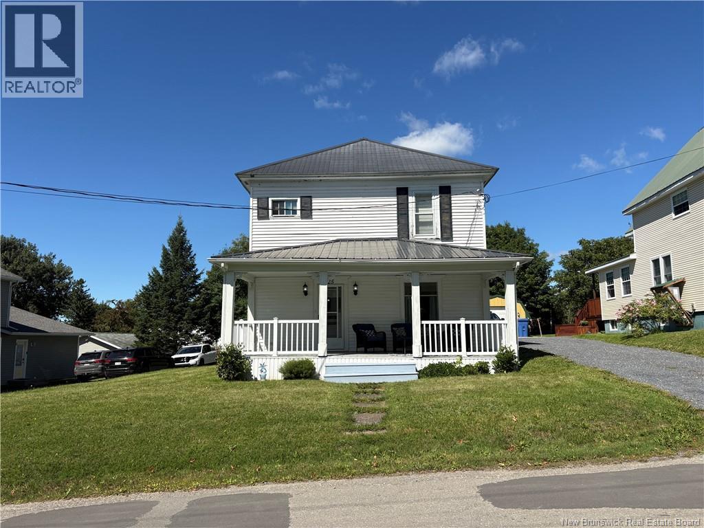 25 Hillcrest Avenue - 2