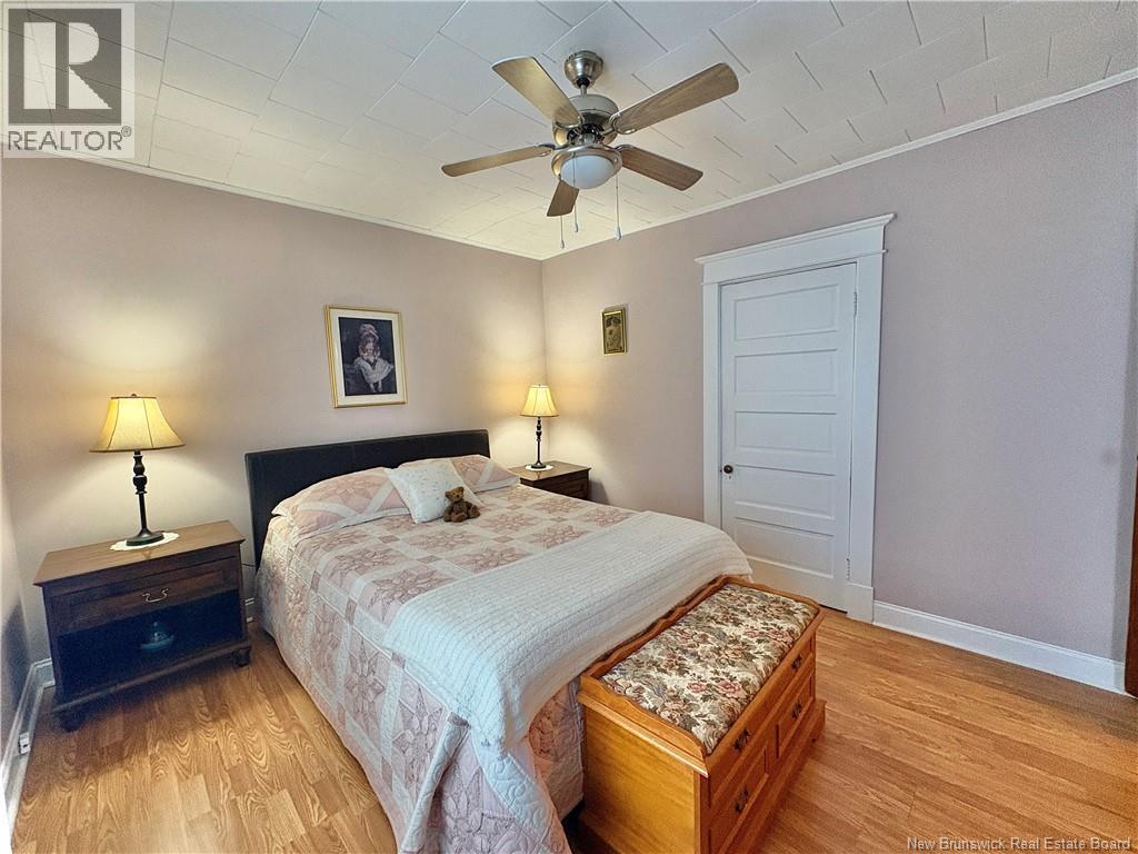 25 Hillcrest Avenue - 27