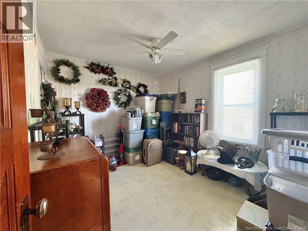 25 Hillcrest Avenue - 30
